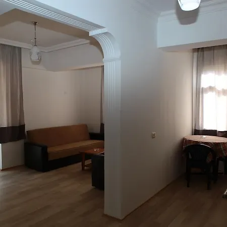 Saray Apart Apart Otel